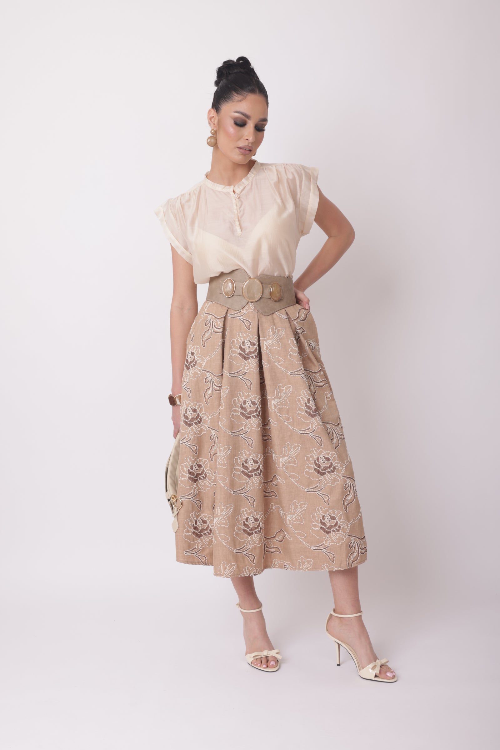 Gonna Ricamo cammello|Colore:Cammello