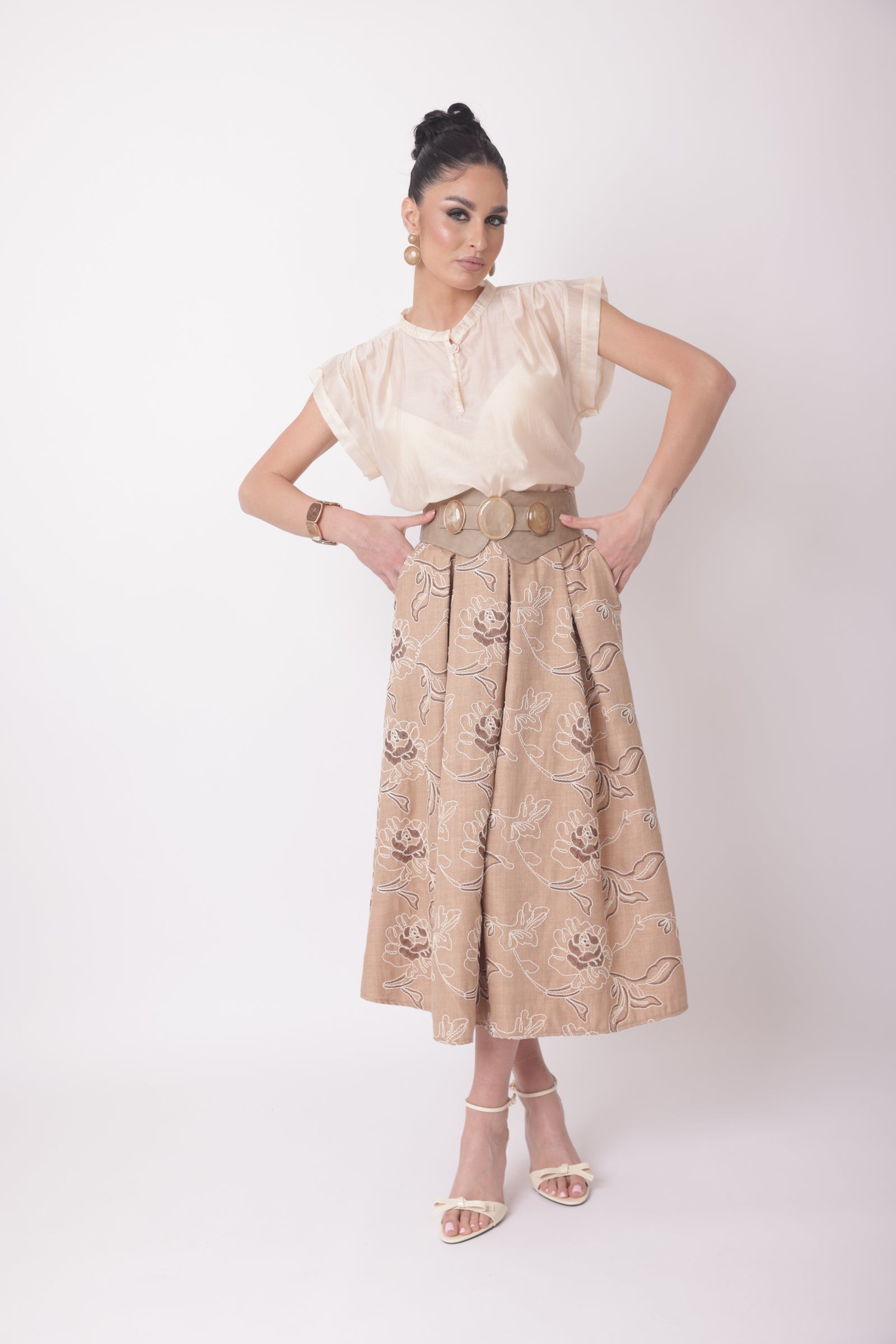 Gonna Ricamo cammello|Colore:Cammello