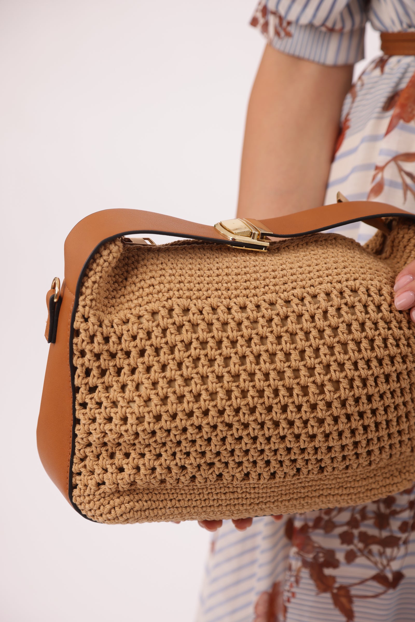 Borsa Iside beige|Colore:Beige