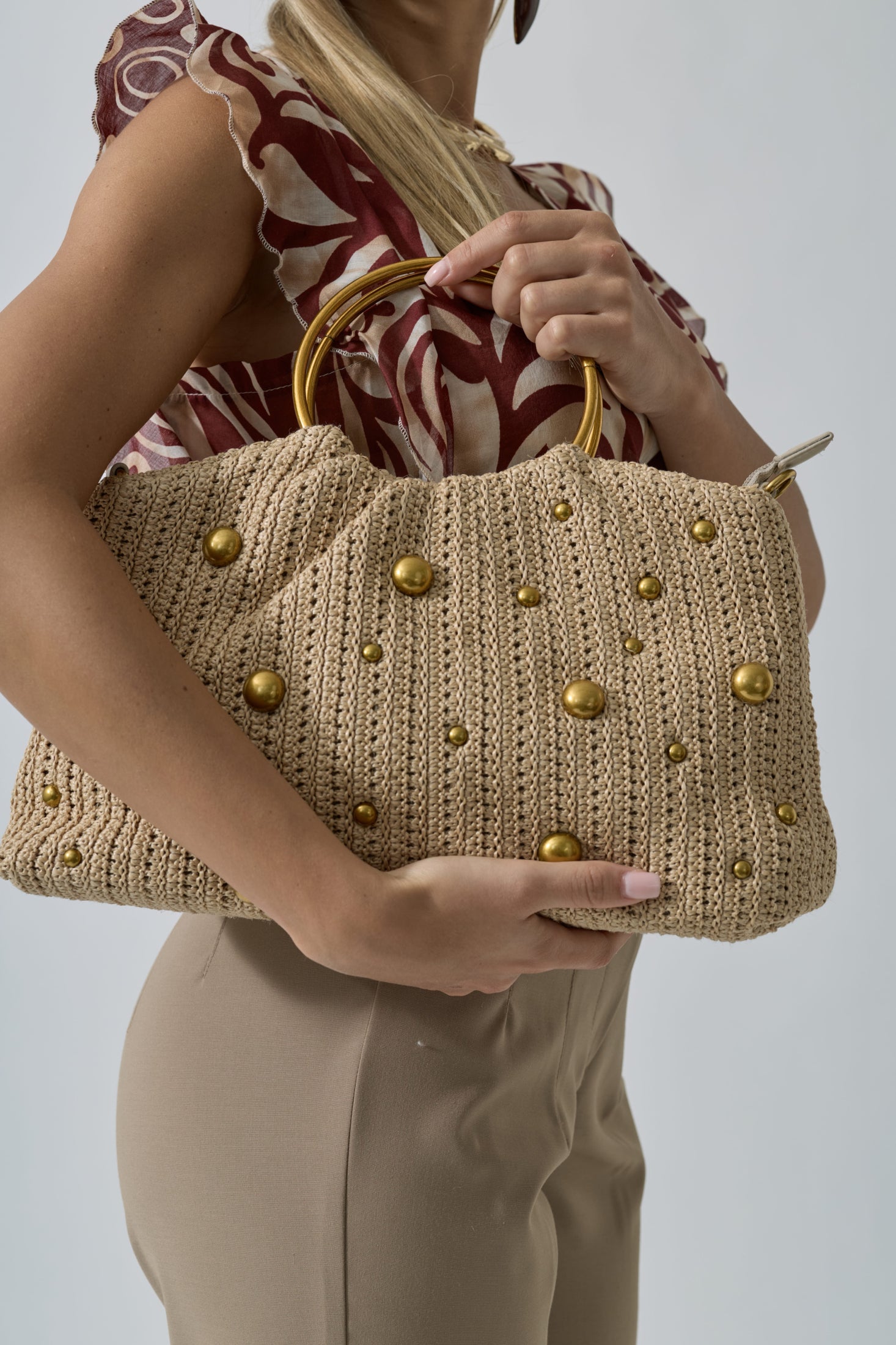 Borsa In Rafia Con Borchie beige|Colore:Beige