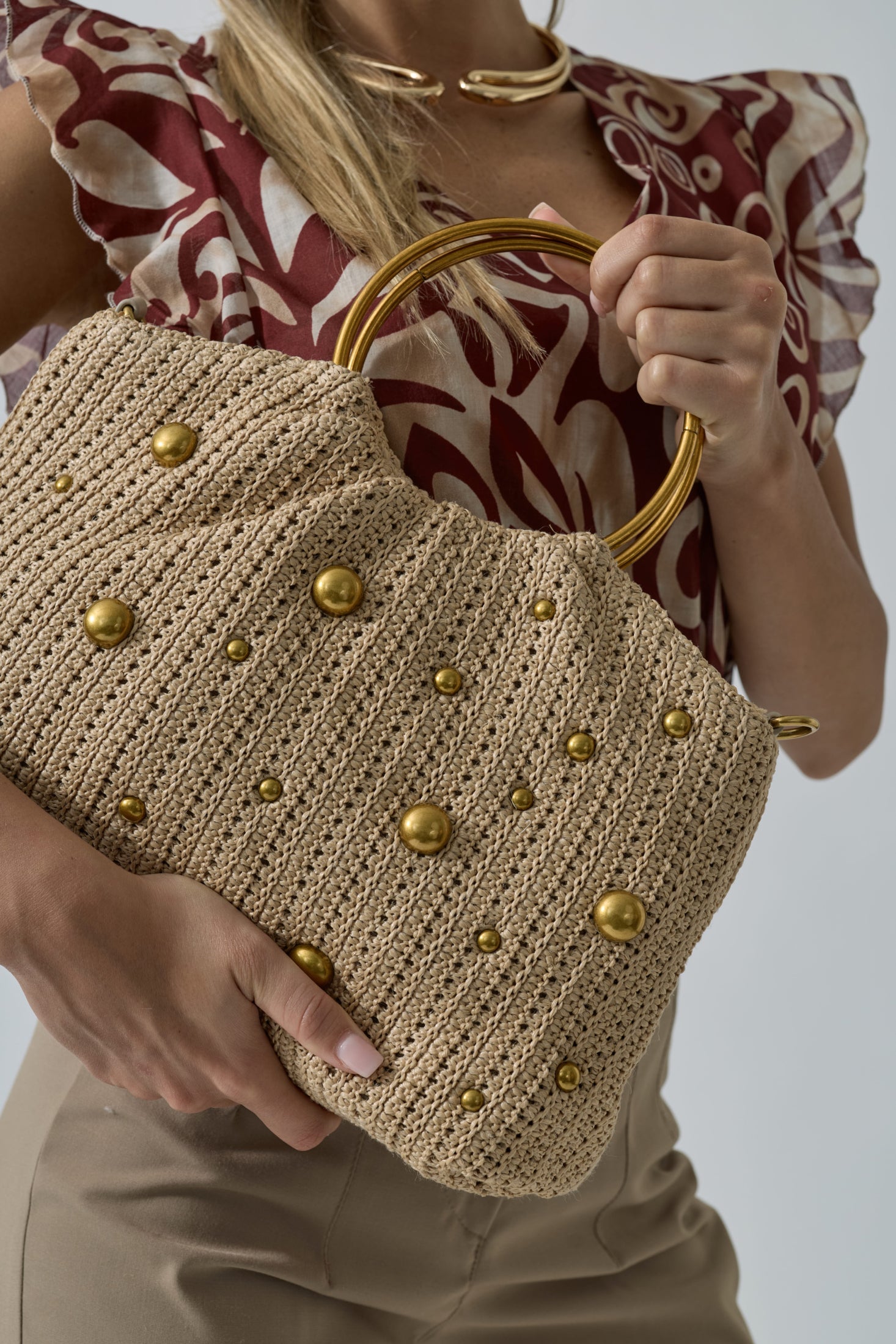 Borsa In Rafia Con Borchie beige|Colore:Beige