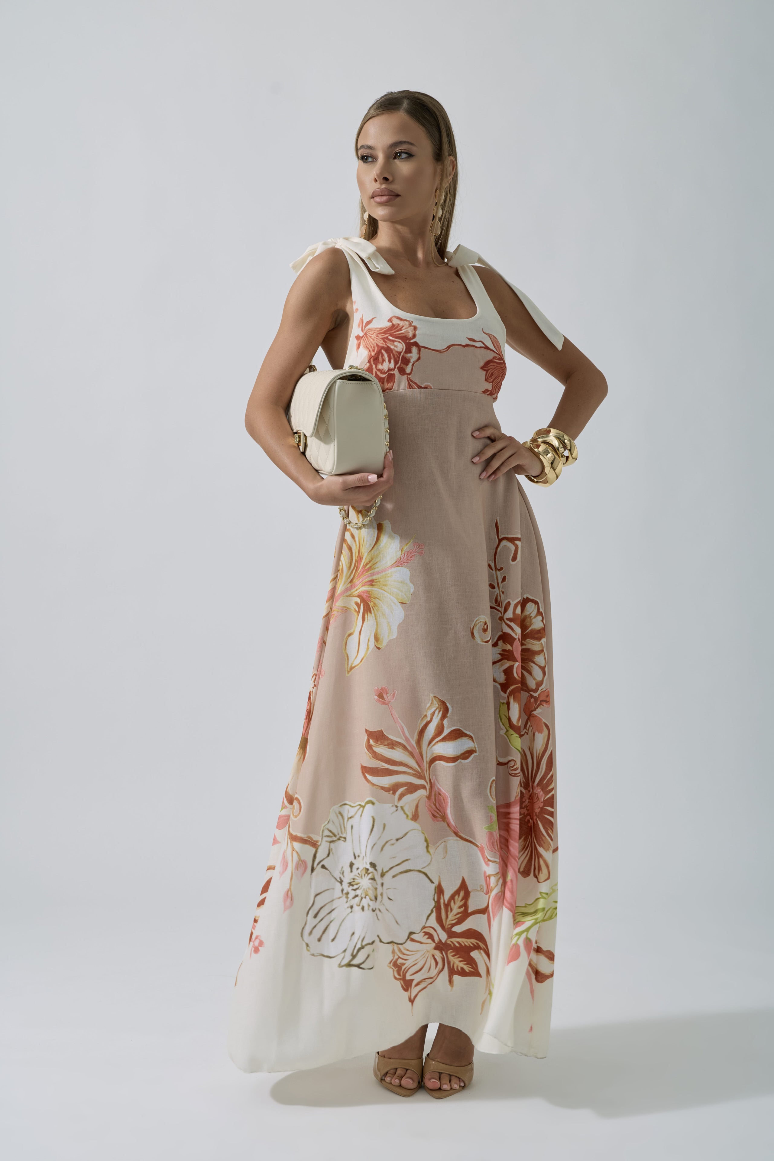 Abito Lungo Flores beige|Colore:Beige