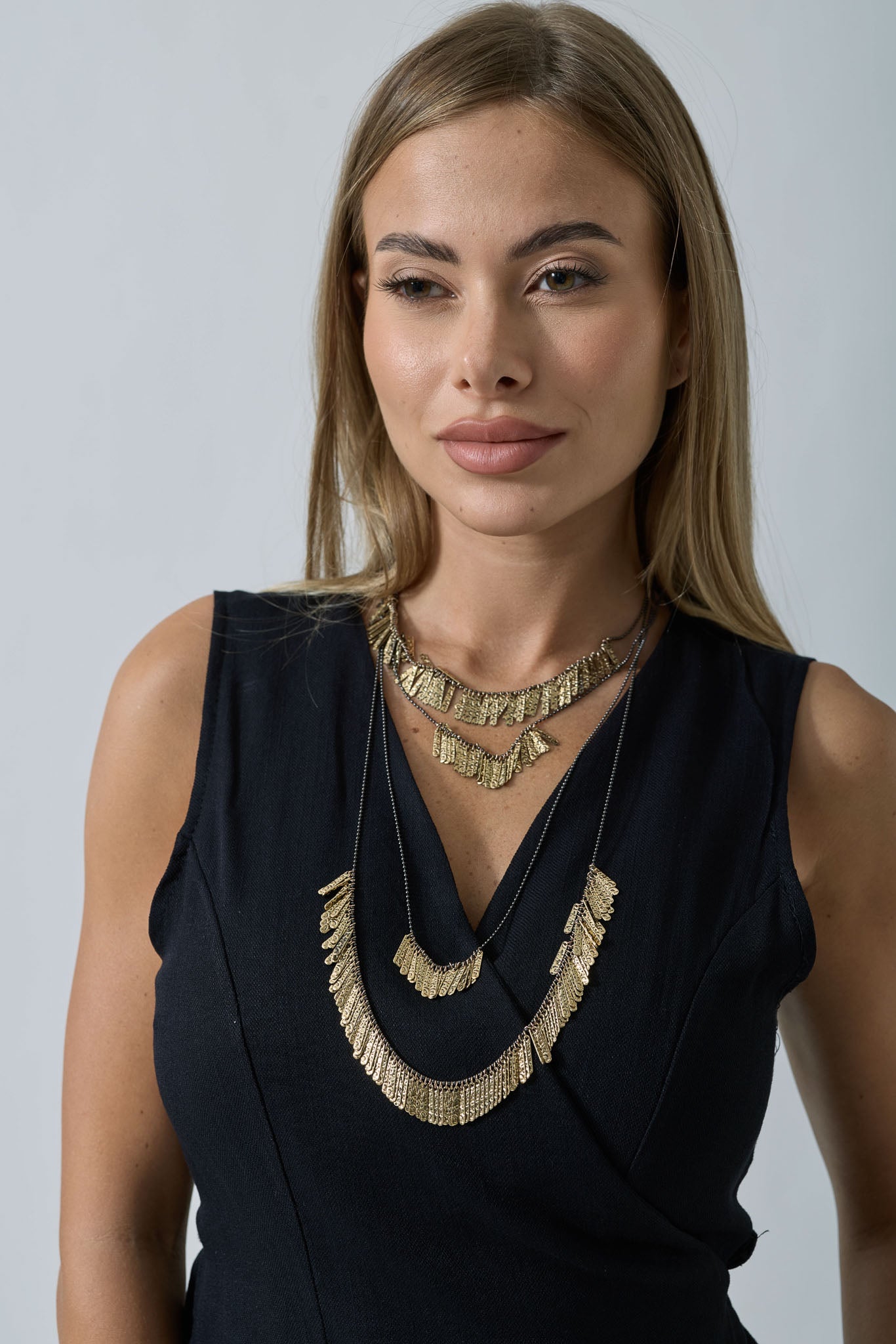 Collana Lunga Con Placchette oro|Colore:Oro