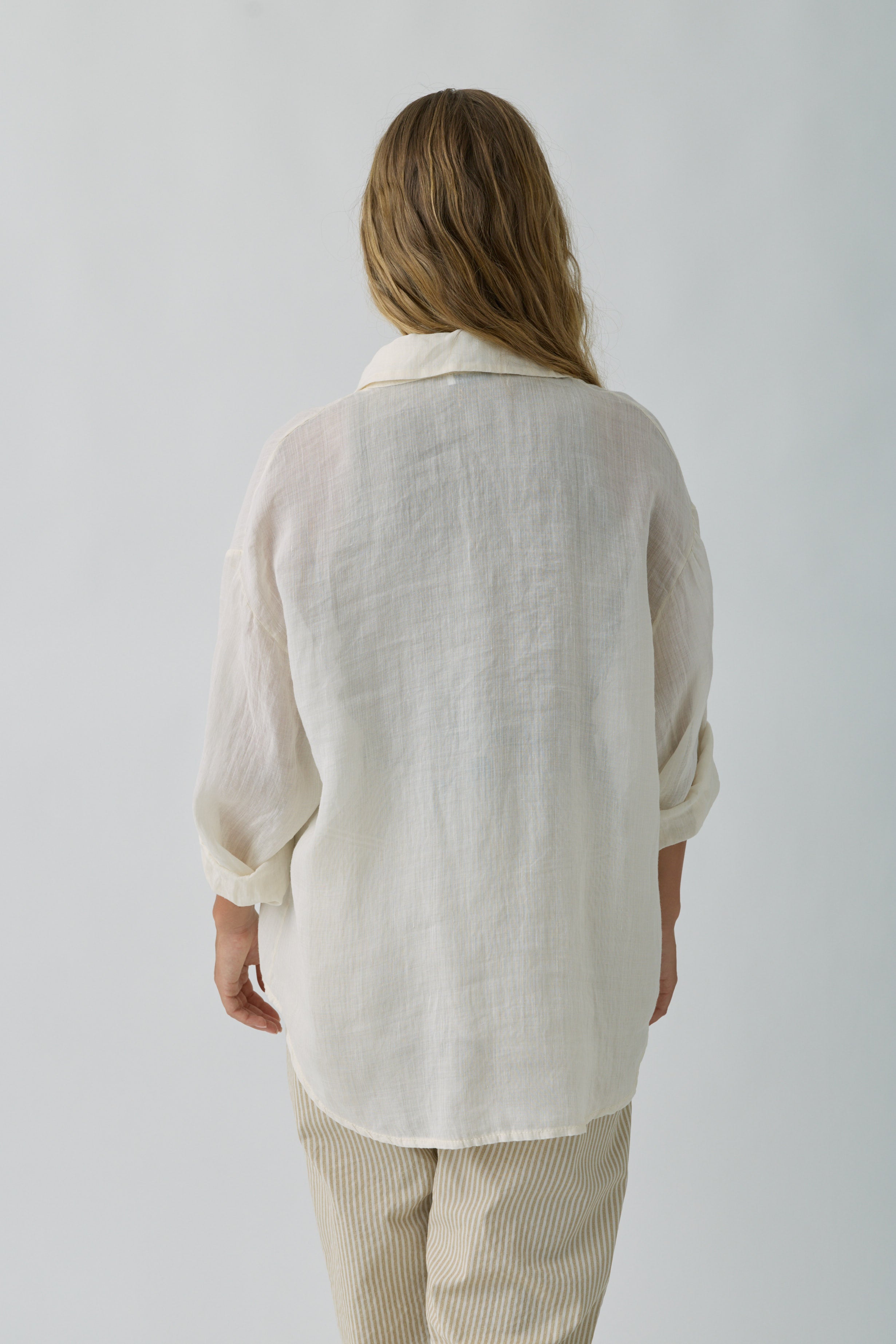 Camicia Ines Beige chiaro|Colore:Beige chiaro