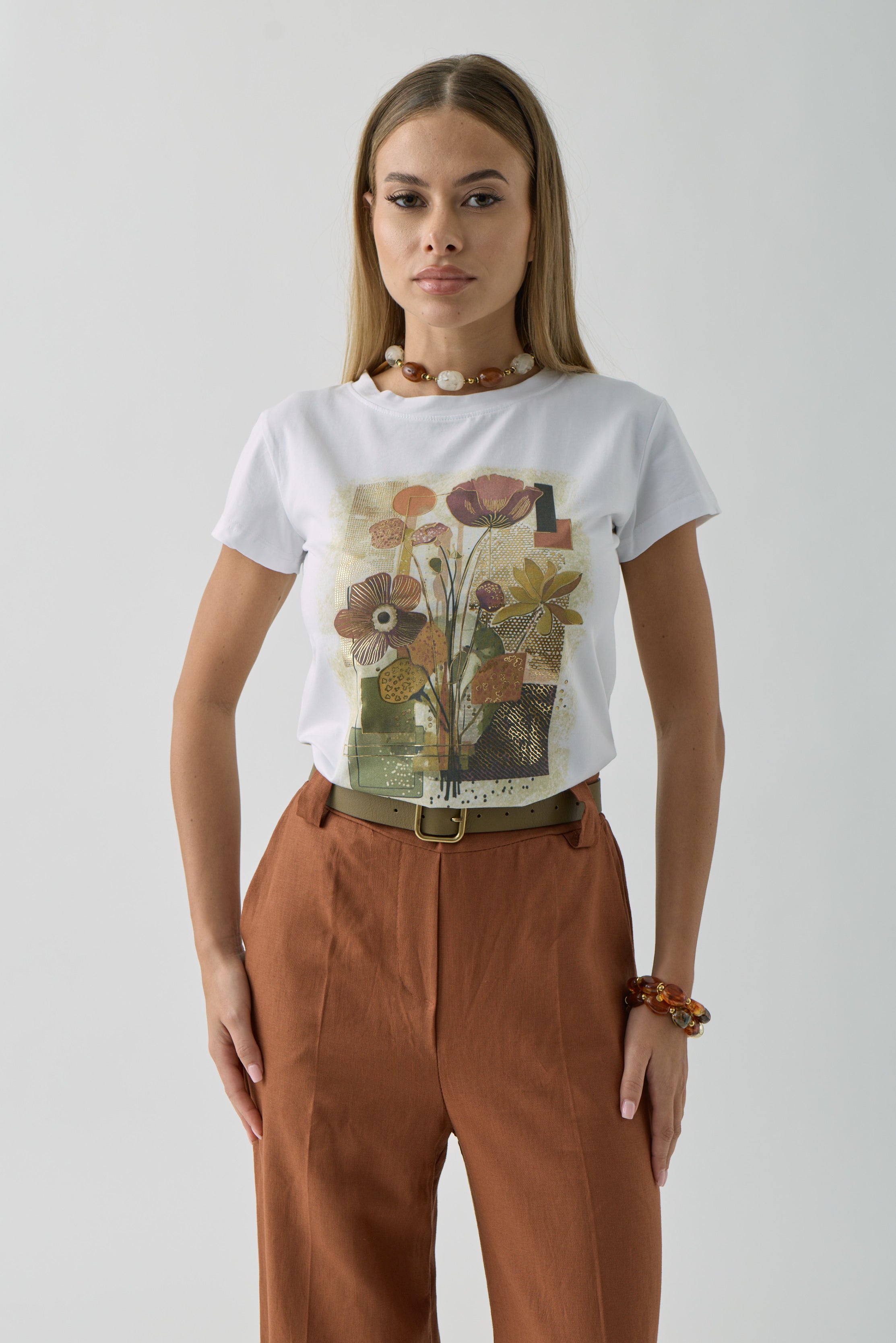 T-Shirt Artemisia verde militare|Colore:Verde militare
