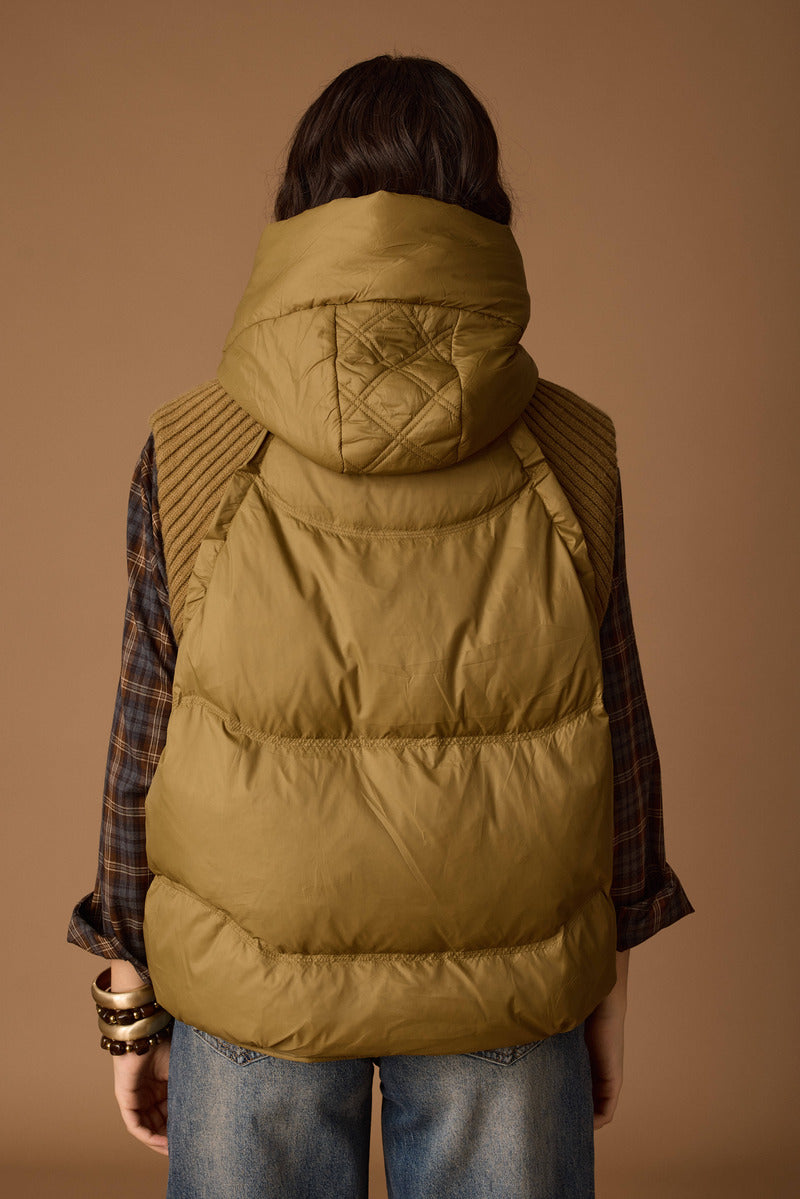 Piumino Smanicato Inserti In Maglia Ocra|Colore:Ocra