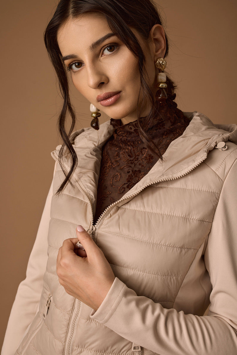 Trapuntina Con Cappuccio beige|Colore:Beige