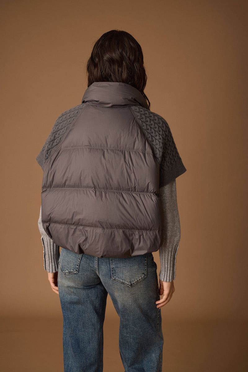 Piumino Mezza Manica Dettaglio Treccia Grigio|Colore:Grigio