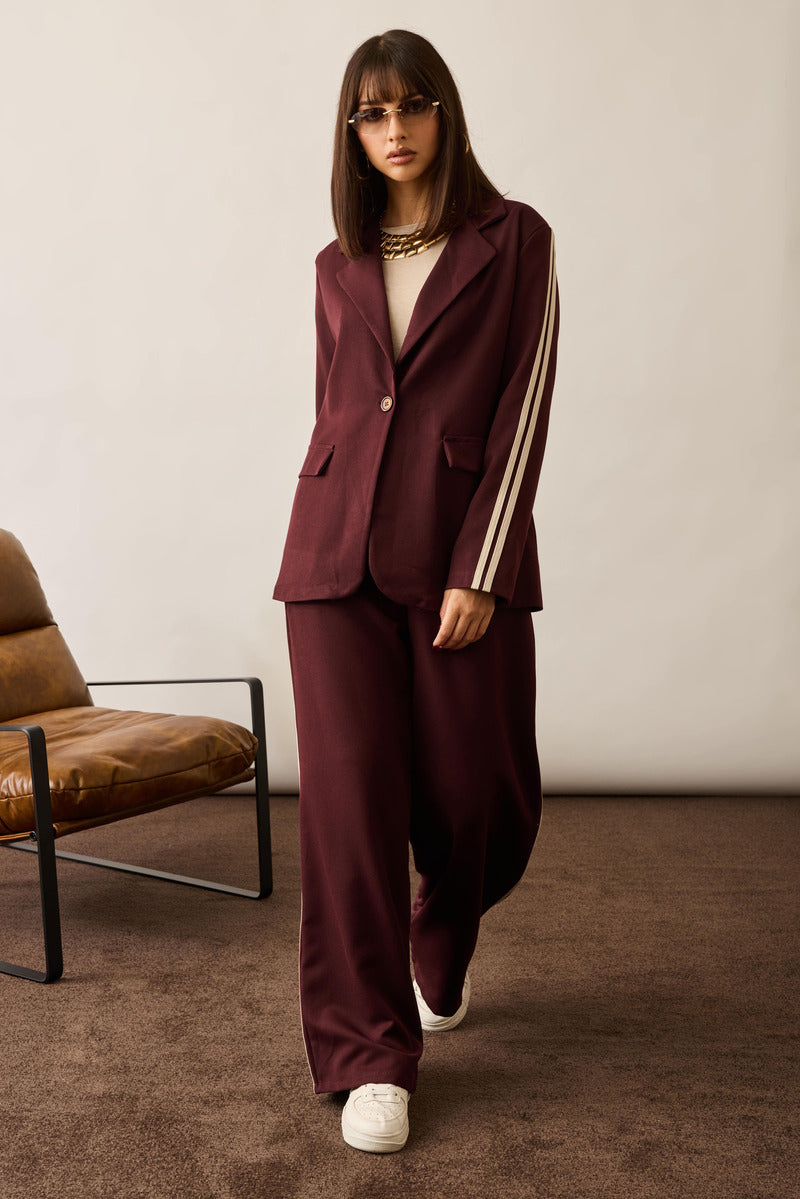 Tailleur Con Bande borgogna|Colore:Borgogna