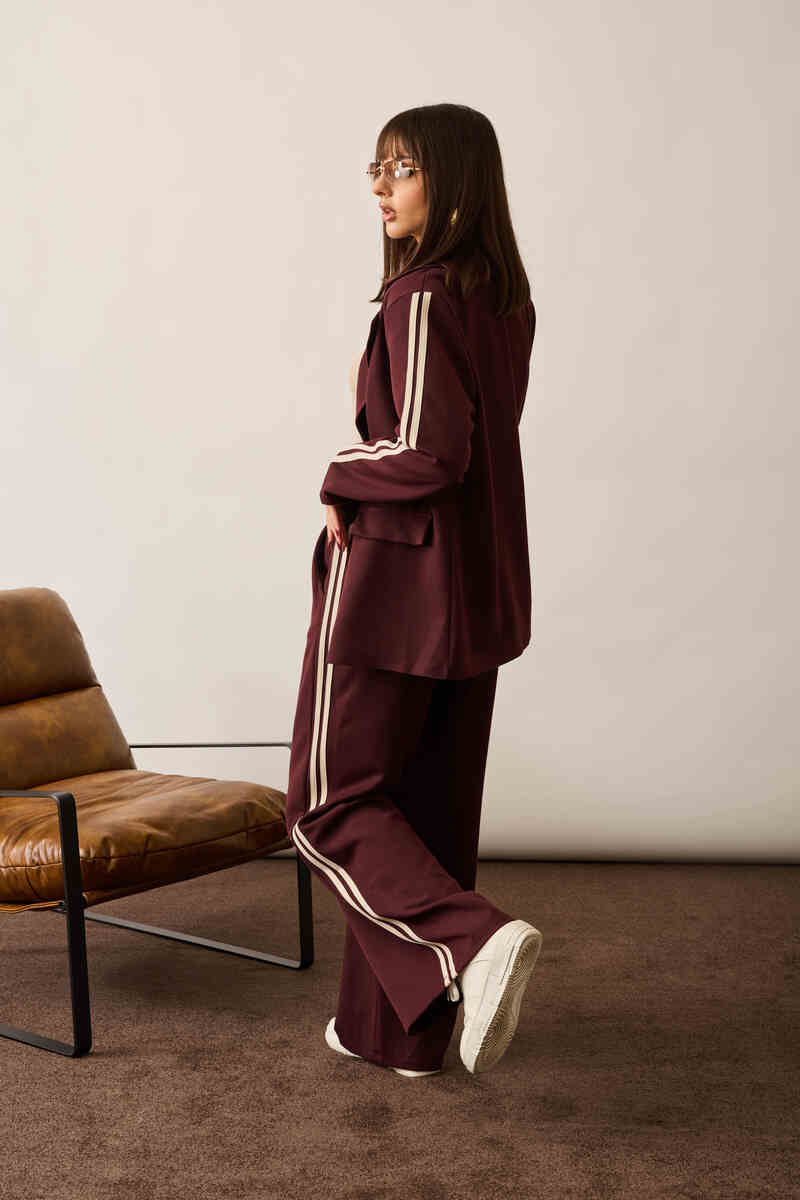 Tailleur Con Bande borgogna|Colore:Borgogna