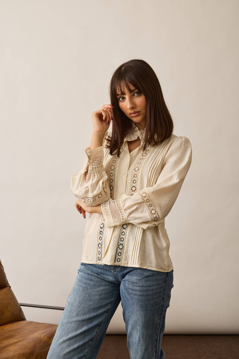 Camicia Ricamata beige chiaro|Colore:Beige chiaro