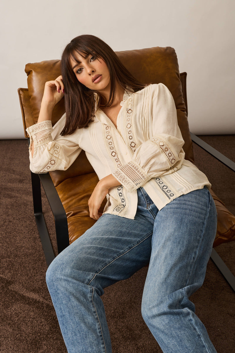 Camicia Ricamata beige chiaro|Colore:Beige chiaro