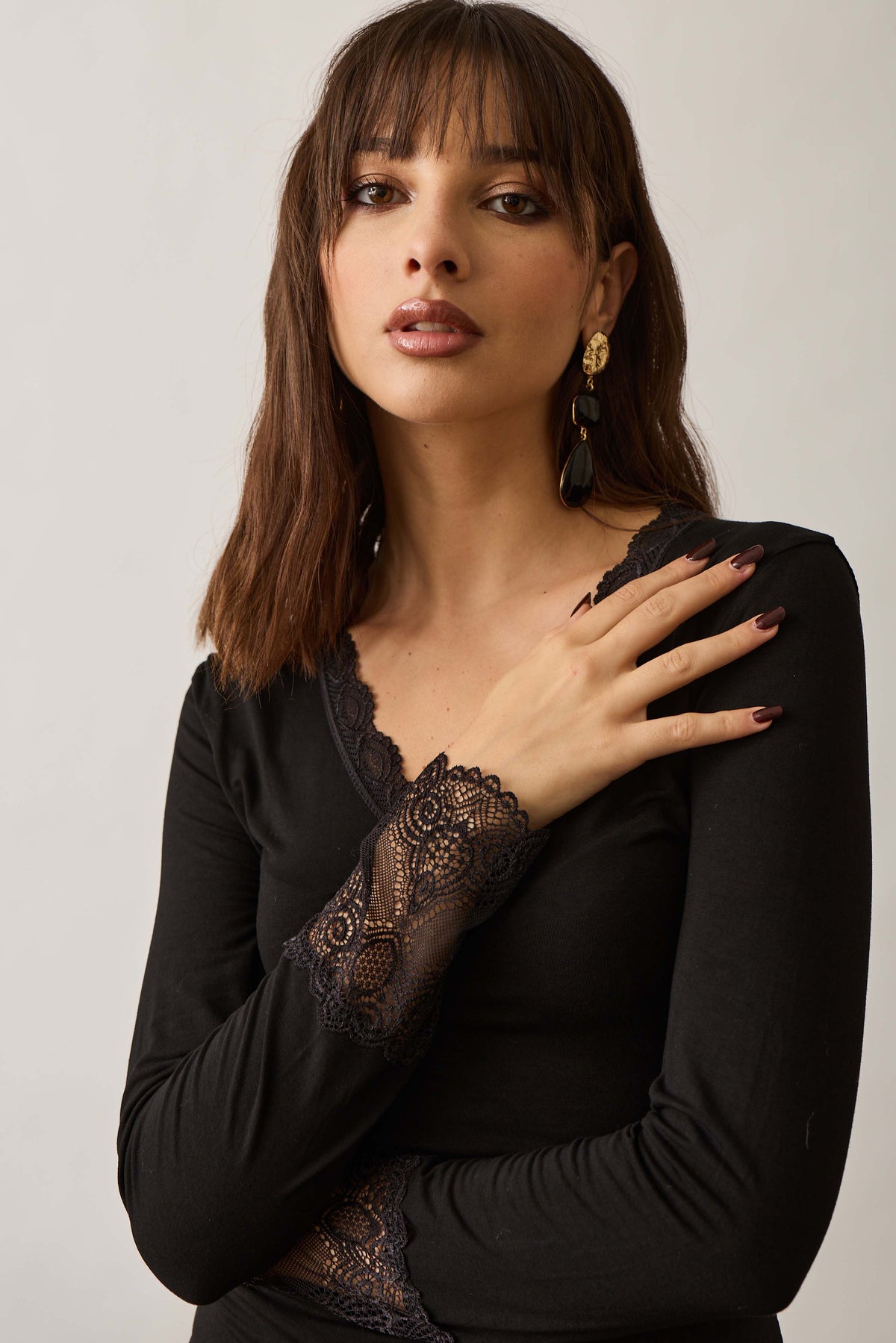 Maglia Manica Lunga Pizzo Viscosa Nero|Colore:Nero