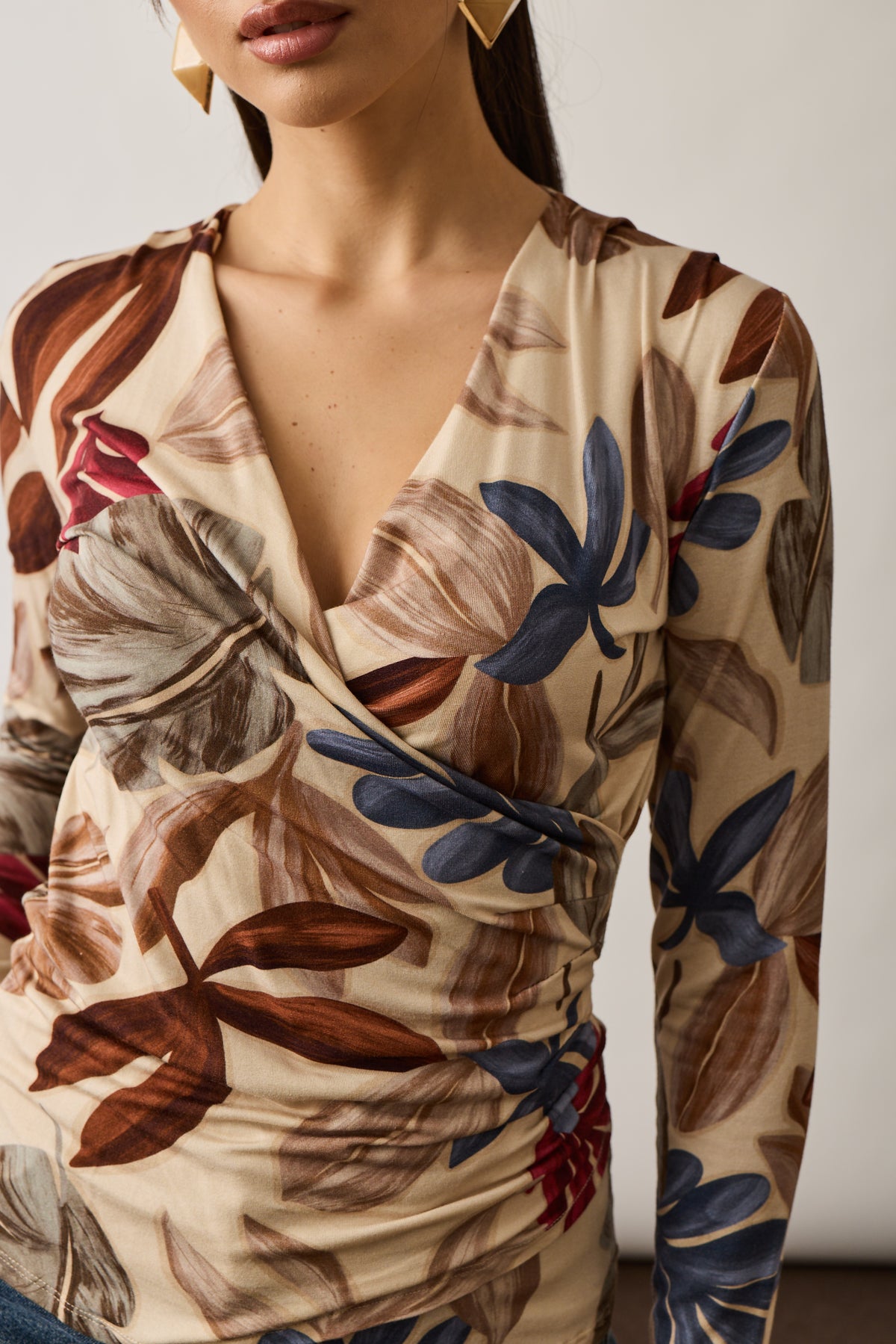 Maglia Incorcio Fantasia Foglie Beige
