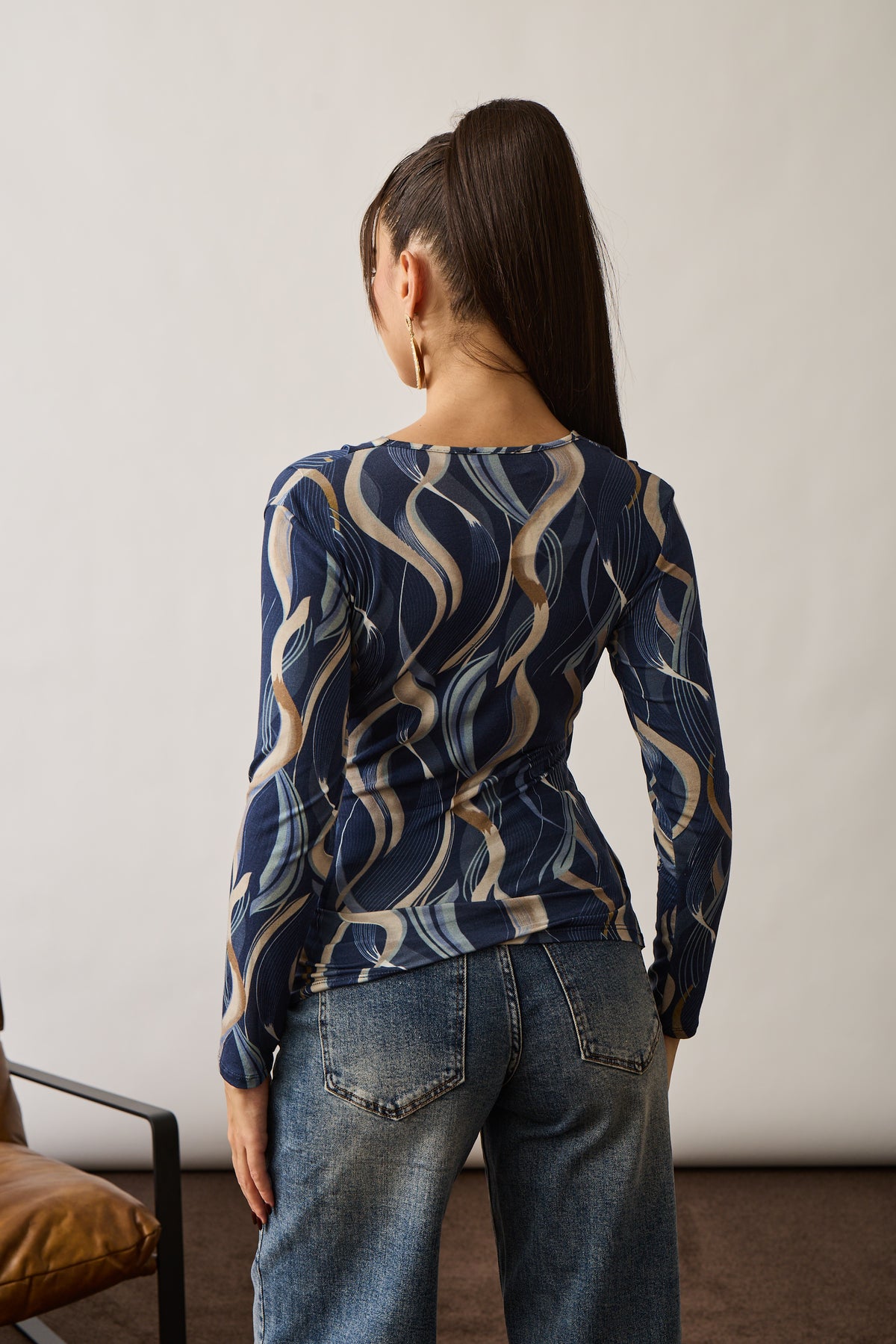 Maglia Incrocio Fantasia Astratta Blu
