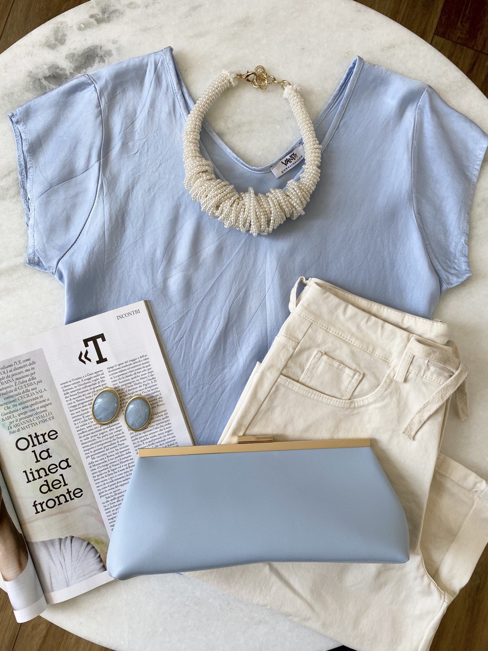Blusa Scollo V Satin Celeste