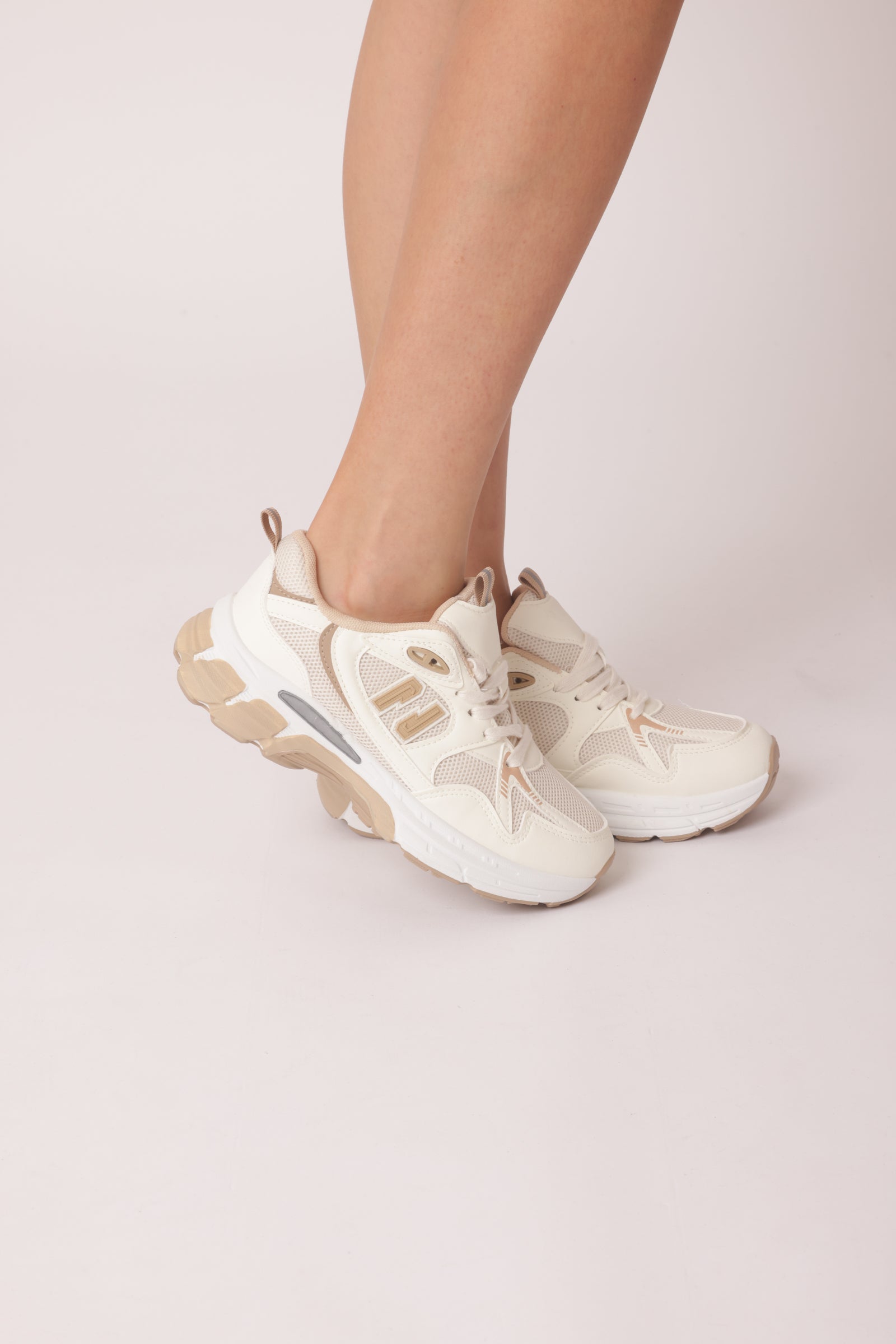 Sneakers Sporty Beige