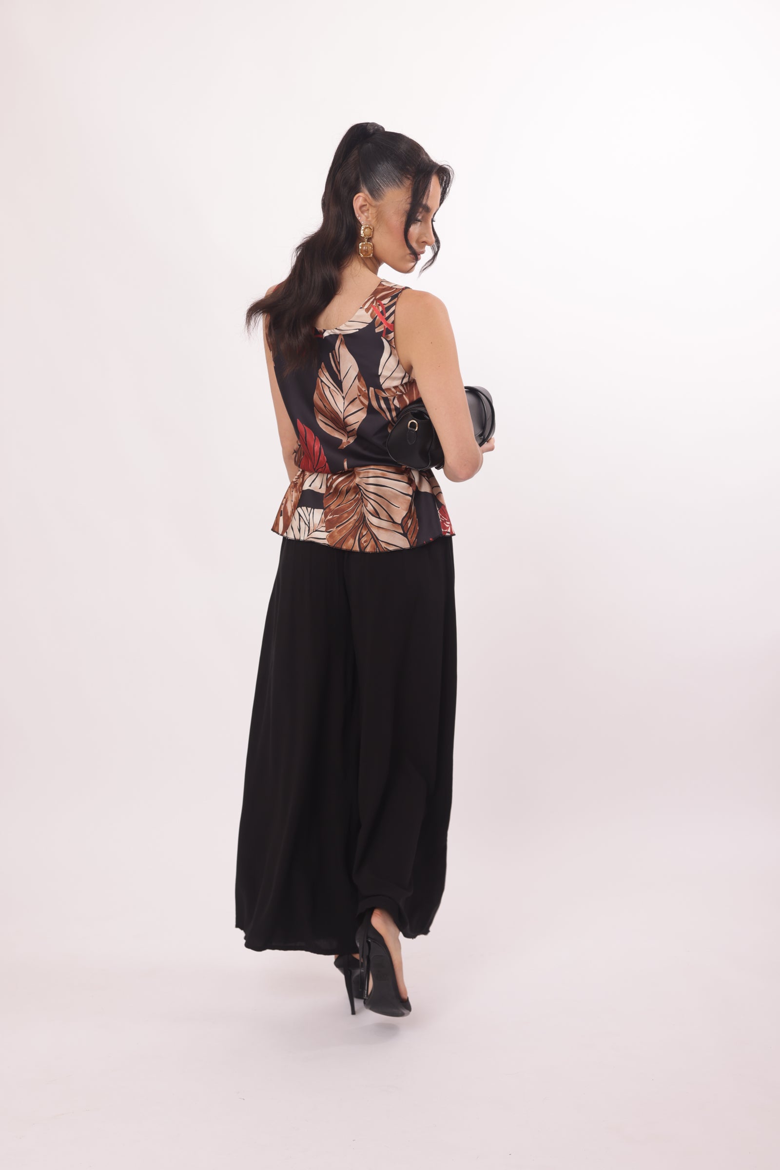 Pantagonna Con Elastico Nero|Colore:Nero