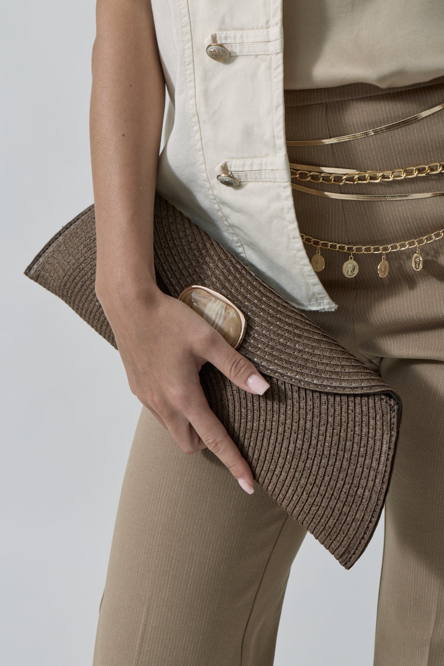 Clutch Rafia testa di moro|Colore:Testa di moro