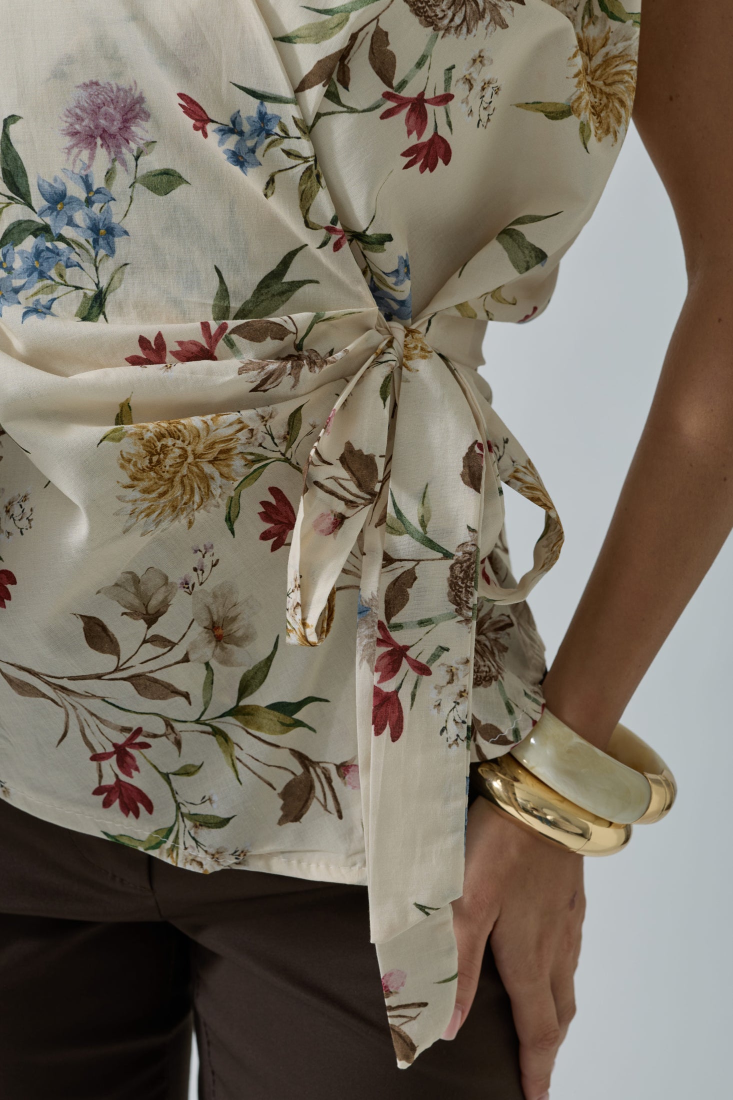 Camicia Flora beige|Colore:Beige