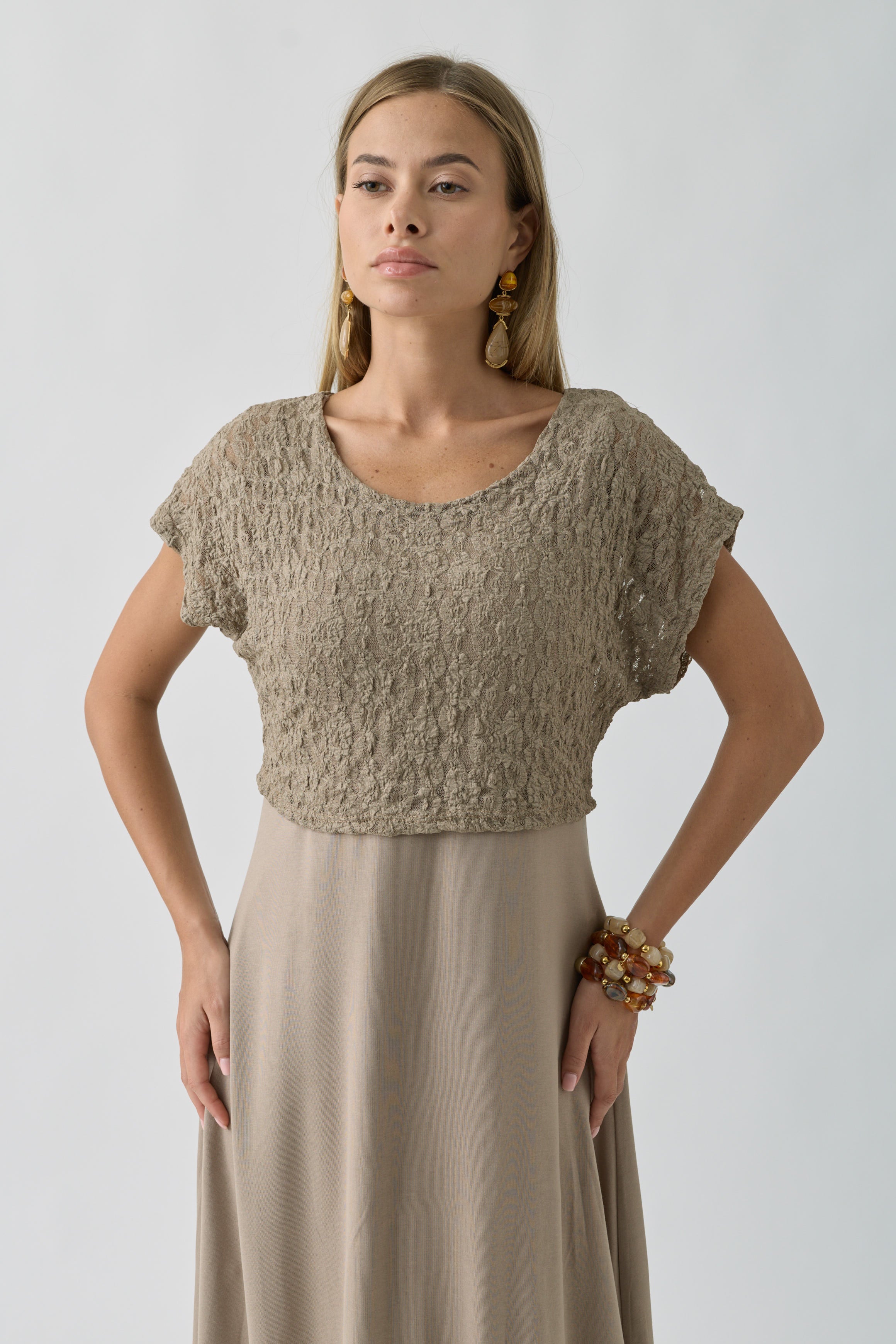 Abito Combinato Pizzo fango|Colore:Fango