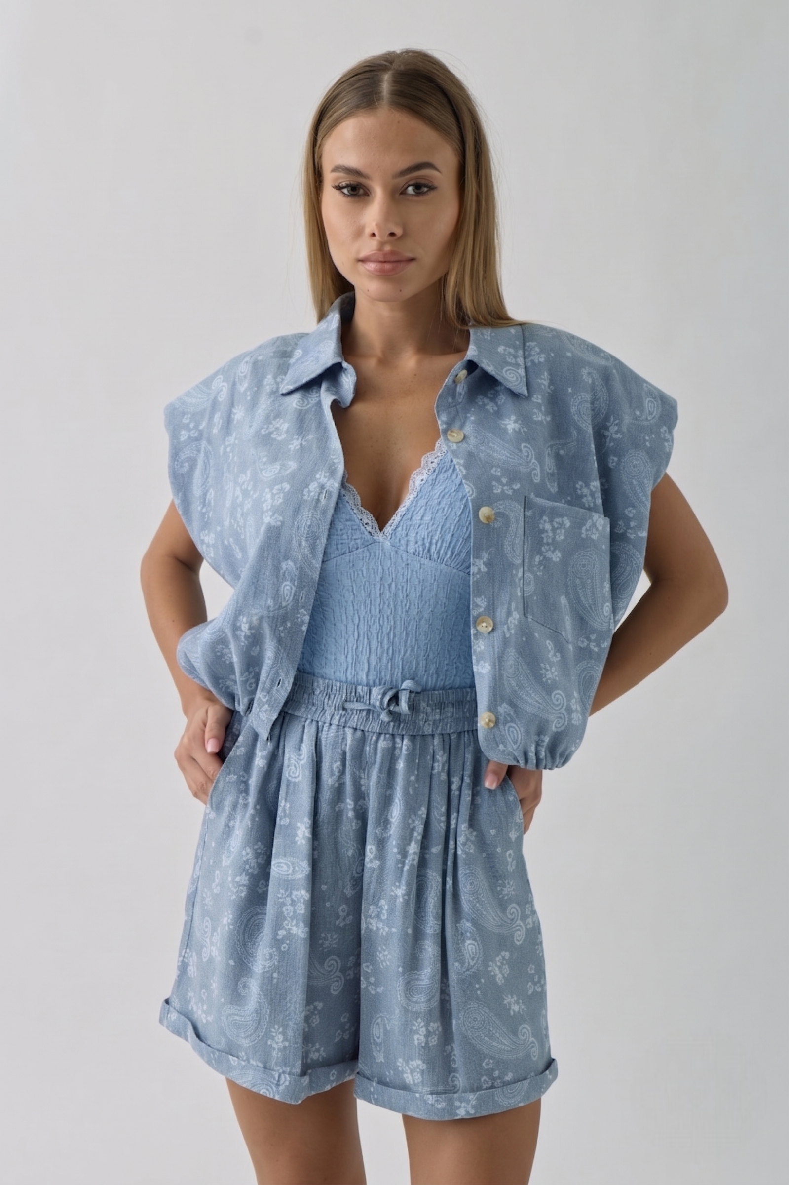 Coordinato Margaret Celeste|Colore:Celeste