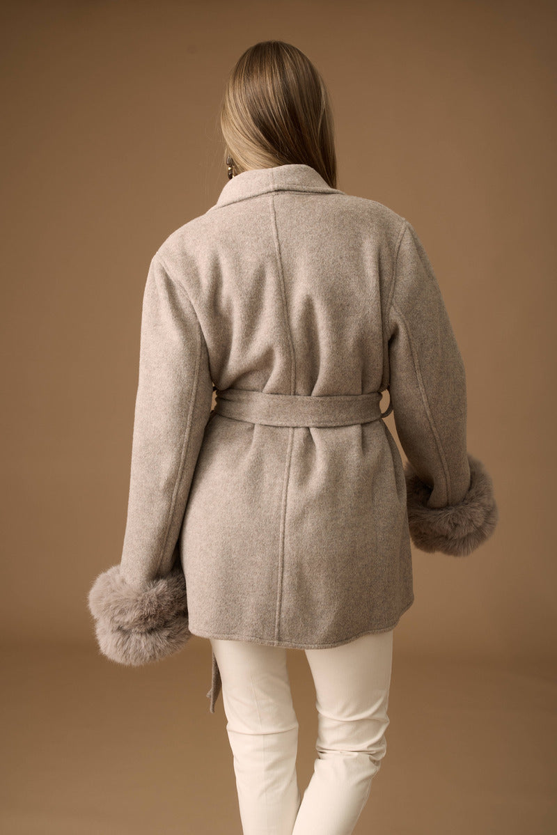 Cappotto Con Inserti Ecopelliccia tortora|Colore:Tortora