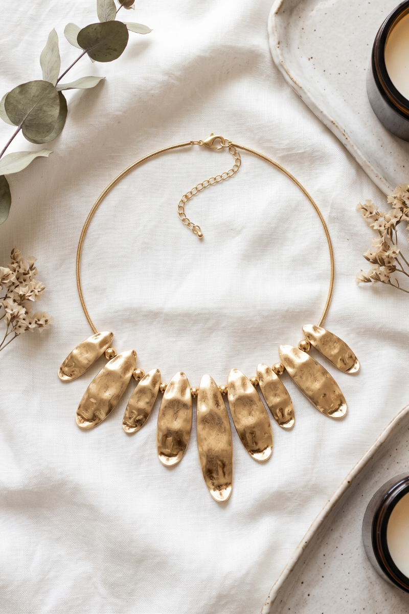 Girocollo Con PLacche oro|Colore:Oro