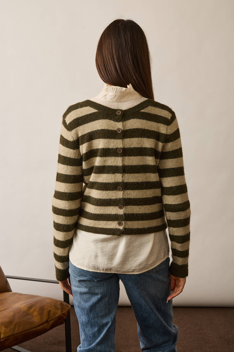 Pull Righe Bottoni Verde militare|Colore:Verde militare