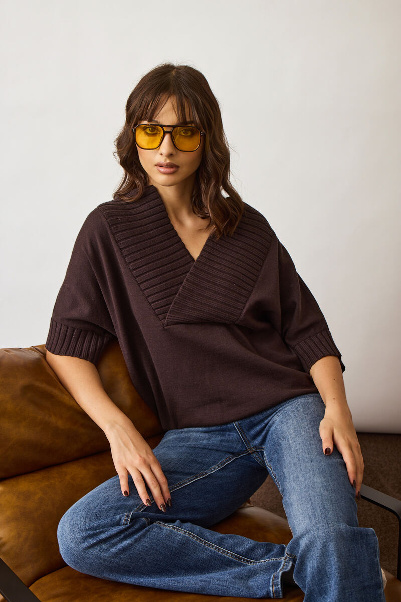 Pull Scollo V Coste testa di moro|Colore:Testa di moro