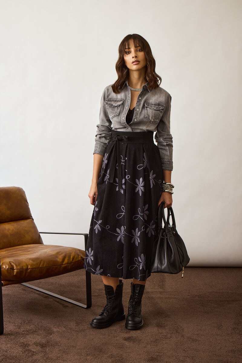 Gonna Coste Fiori nero|Colore:Nero