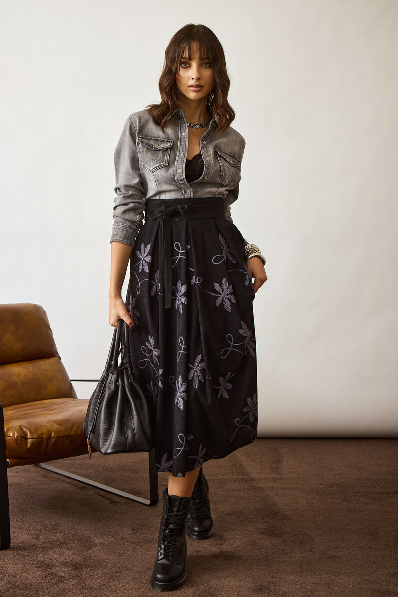 Gonna Coste Fiori nero|Colore:Nero