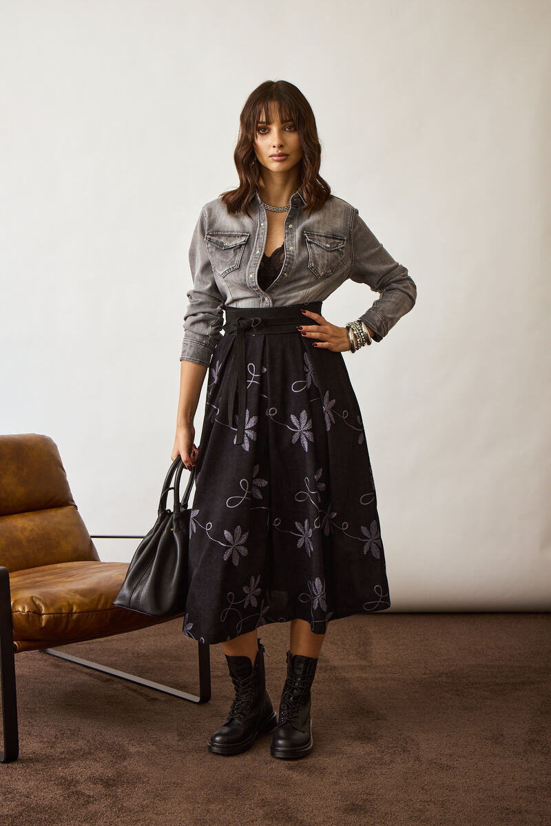 Gonna Coste Fiori nero|Colore:Nero