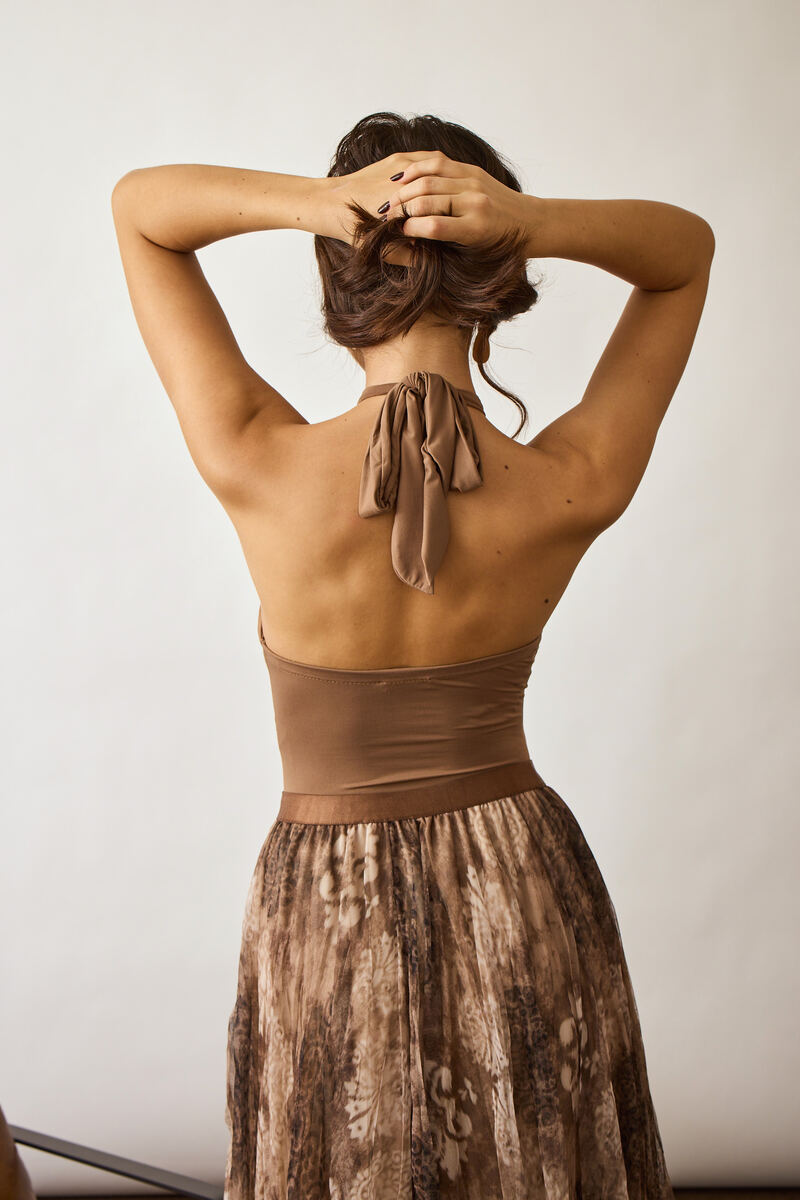 Body Scollo Profondo cammello|Colore:Cammello