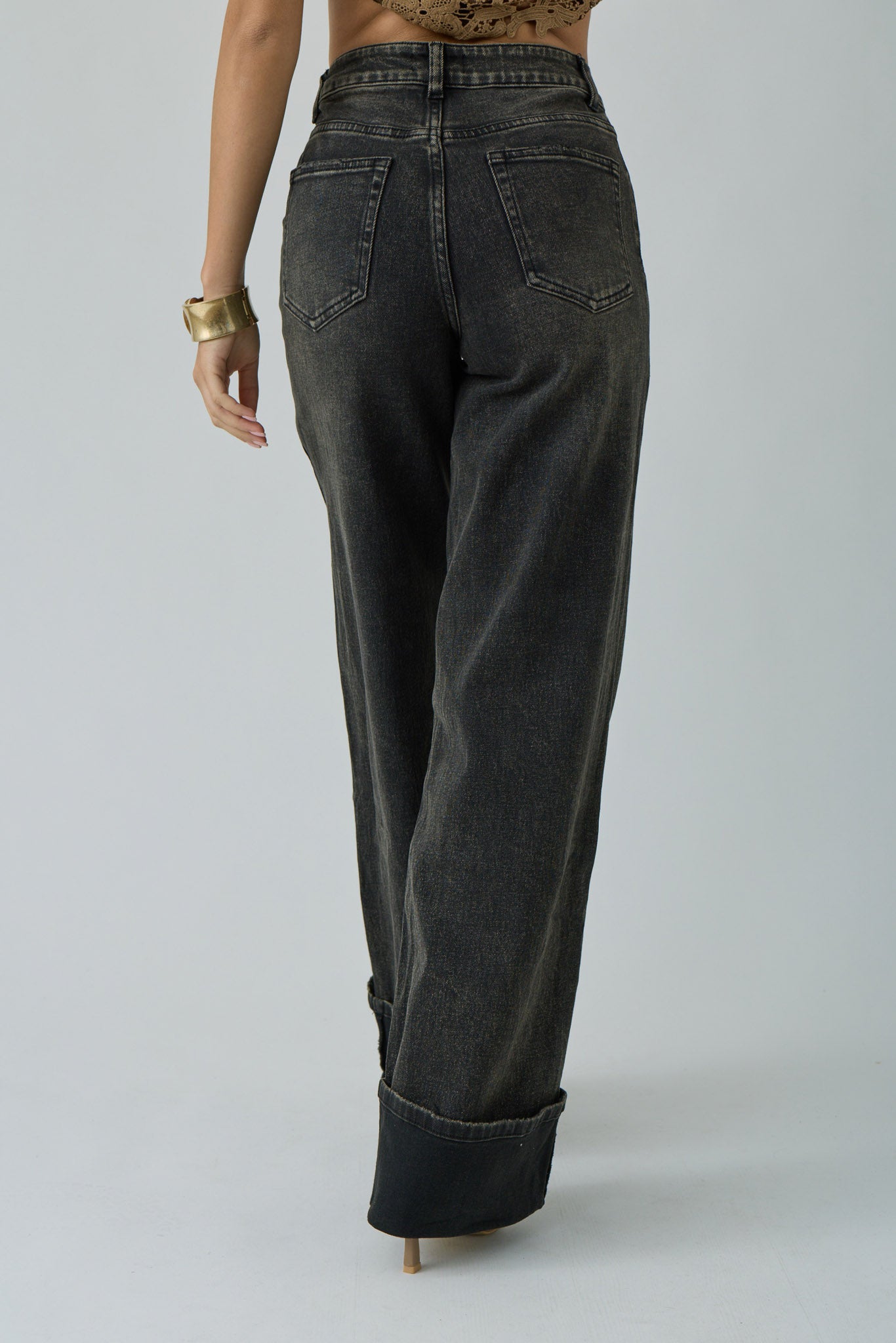 Jeans Con Piegone Denim Nero