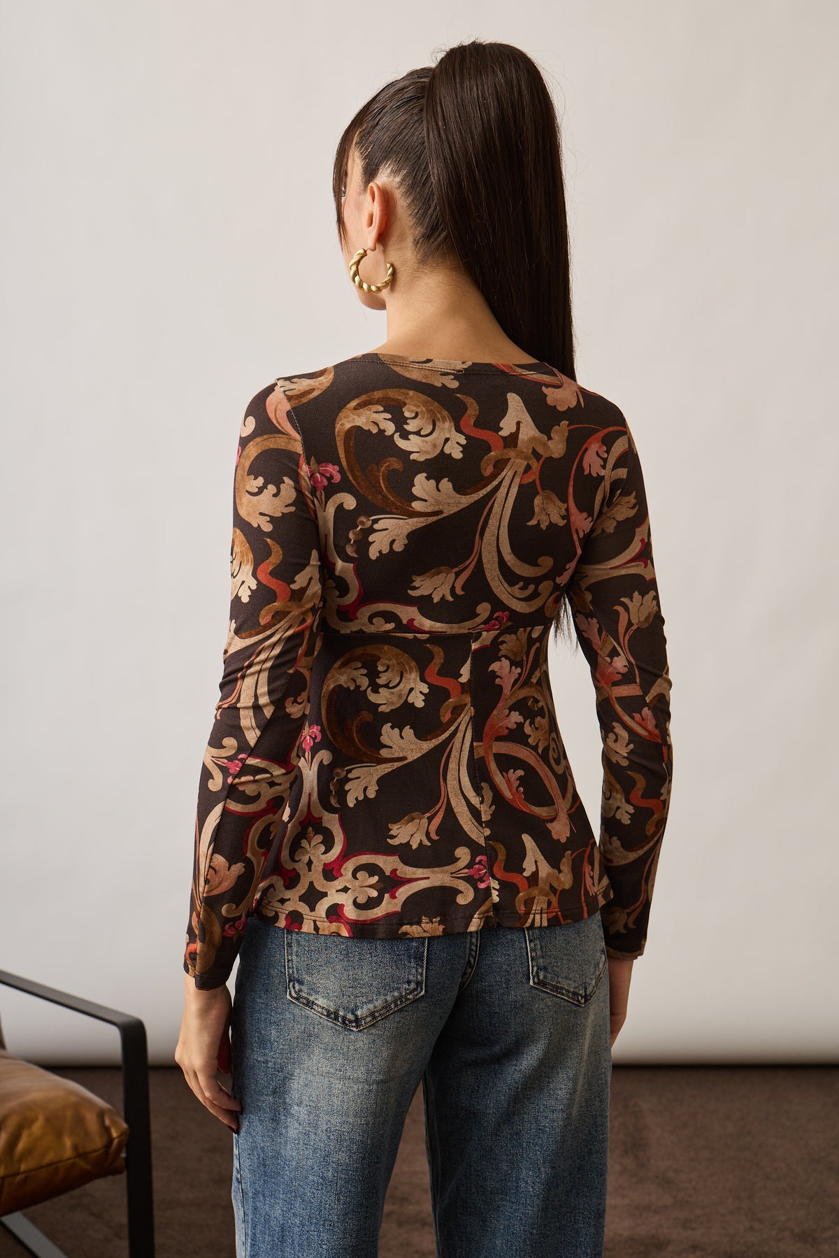 Maglia Nodo Fantasia Baroque Testa Di Moro