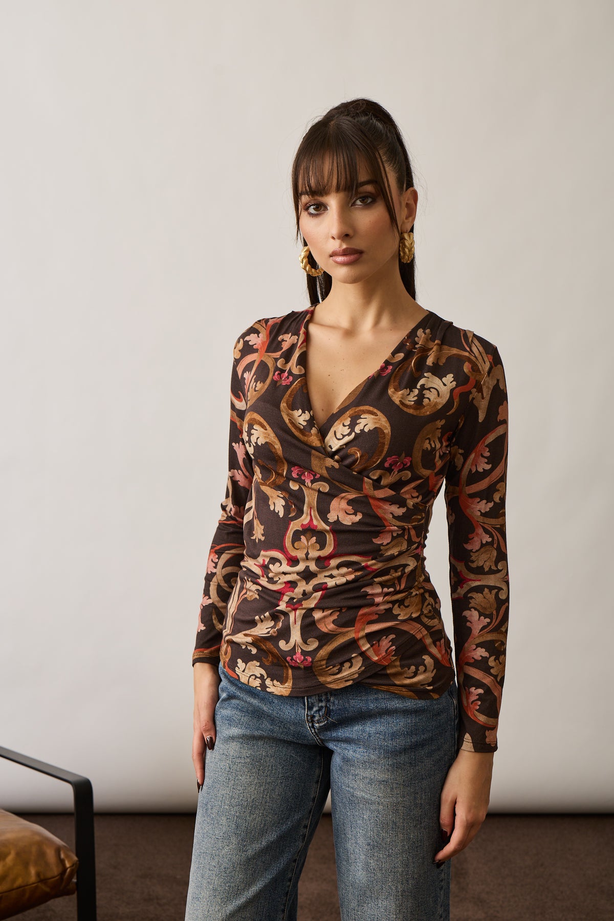 Maglia Incrocio Fantasia Baroque Testa Di Moro
