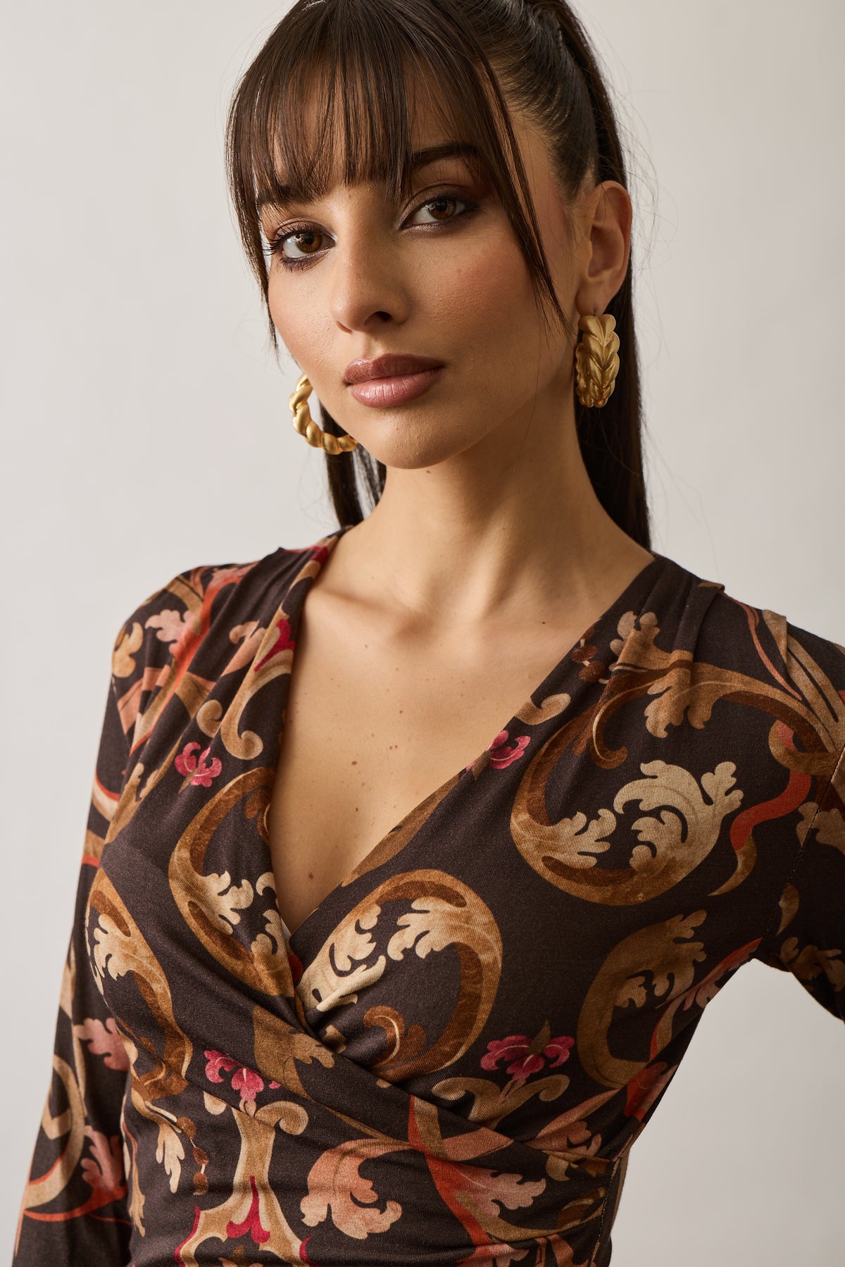 Maglia Incrocio Fantasia Baroque Testa Di Moro